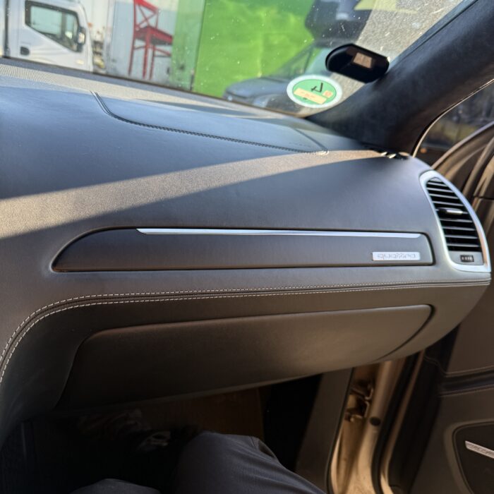 Innenraum-Folierung – hochwertiges Car Wrapping ab 299 €